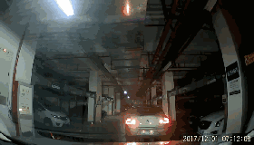 2dee1c40-095a-494d-929d-f79f8f7d4.gif